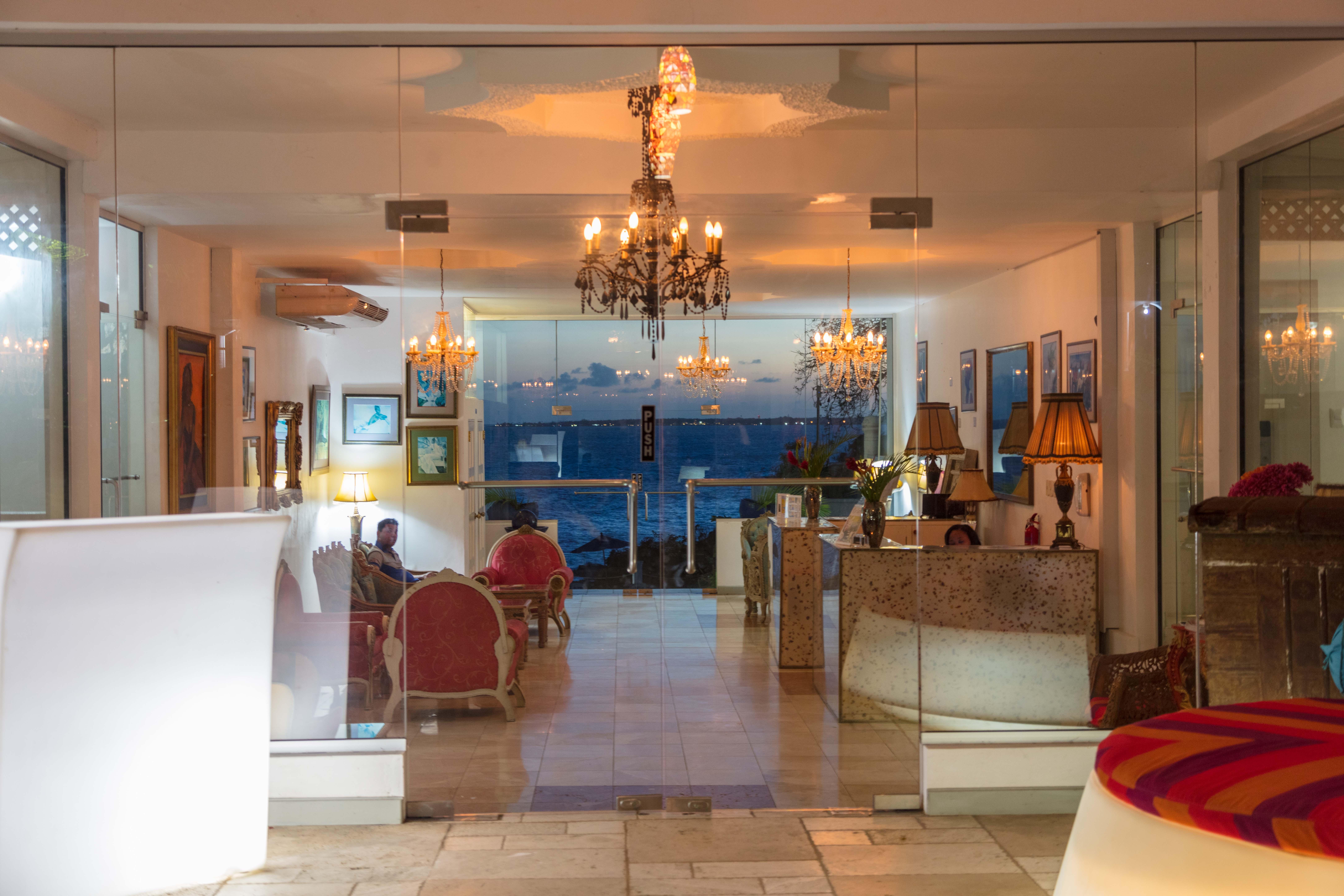סקרבורו Bacolet Beach Club מראה חיצוני תמונה